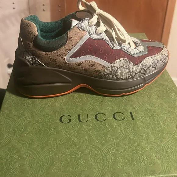 GG Rhyton Canvas Fashion Sneakers - Picture 2 of 11